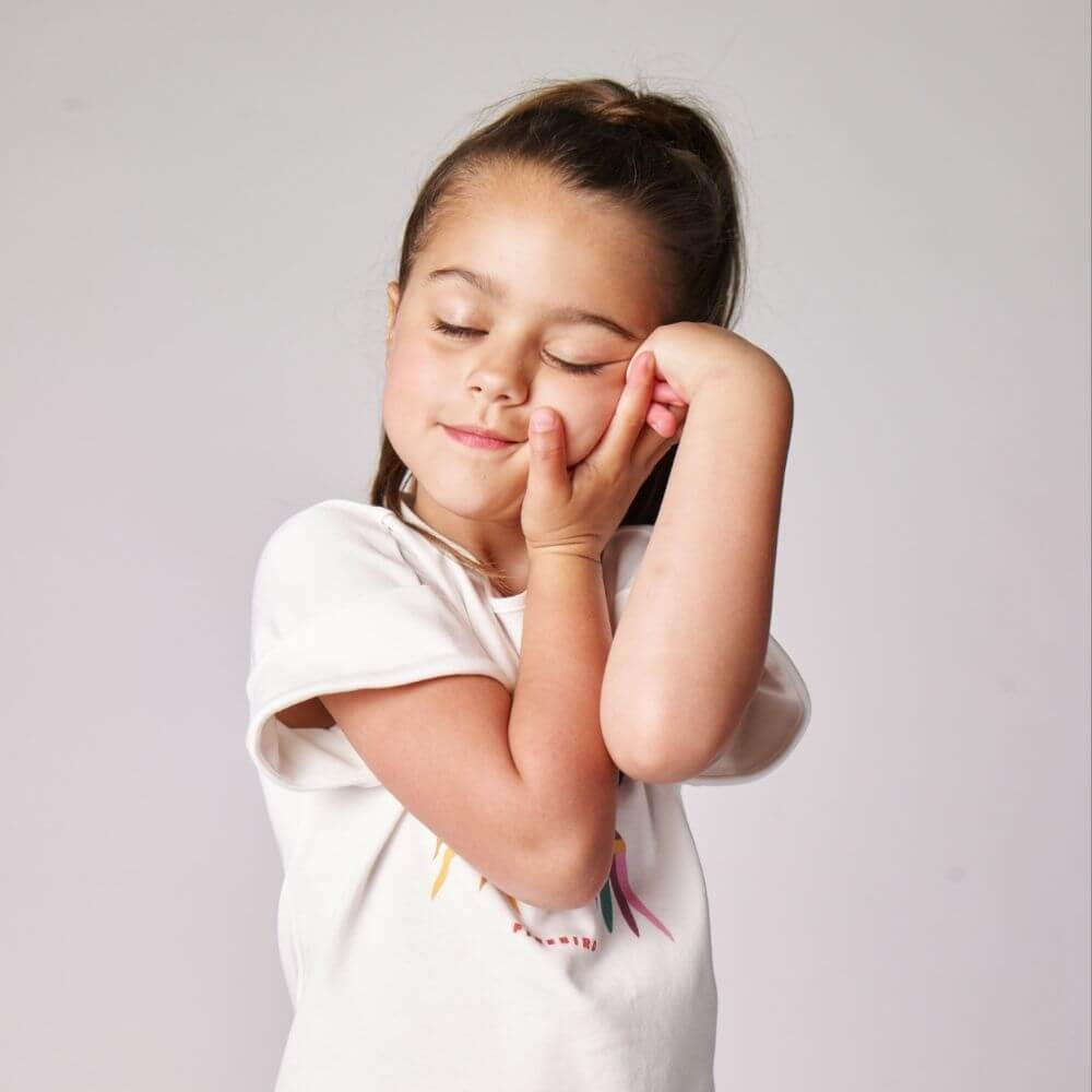 Chic and soft organic cotton / cashmere knitwear for kids. Premium design and high quality children's sweaters. Made in the New York City from some of the best Italian yarn in the world. Sizes 2-12: toddlers and kids. 